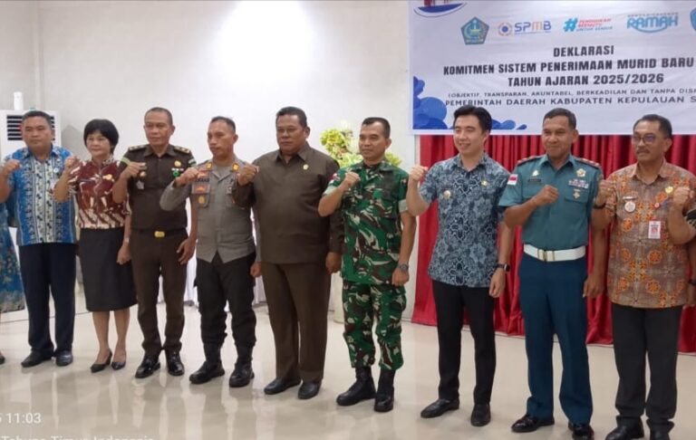 Deklarasi Komitmen SPMB 2025/2026 Bagi Kemajuan Dunia Pendidikan di Sangihe
