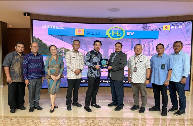 Kerja Hebat Pemkab Sangihe, 1 Desa Kepulauan Diupayakan Teraliri Listrik 1×24 Jam