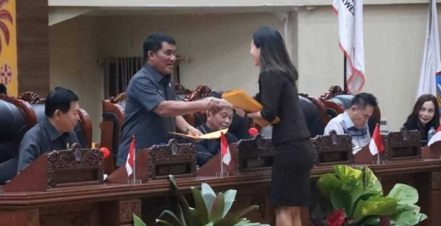 Fraksi Golkar Setuju Ranperda RTRW Dibahas Lanjut, Ini Catatan Penting Disampaikan Cindy Wurangian