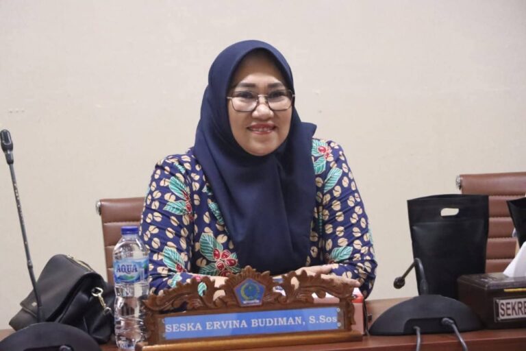Data Bulog Stok  Aman Sampai Akhir Tahun, Seska Budiman Soroti Harga Beras Naik
