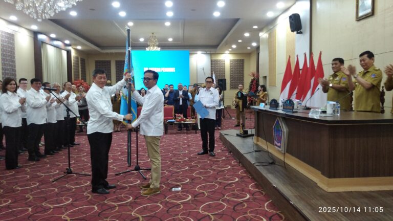 Disaksikan Gubernur YSK dan Wagub Victor, Ketum Dekopin Pusat Kukuhkan GSVL Ketua Dekopinwil Sulut