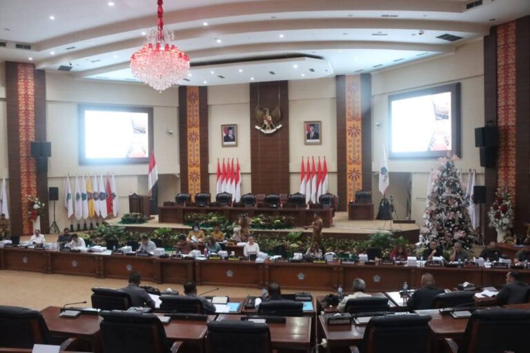 Banggar dan TAPD Tuntas Bahas Ranperda APBD 2026, Fransiscus Silangen : Besok Ditetapkan Dalam Rapat Paripurna