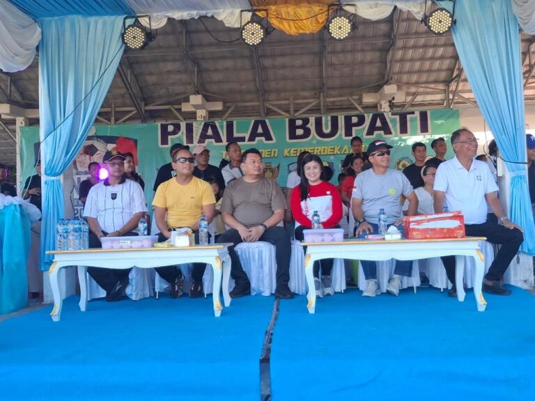 Bupati Chyntia Kalangit Resmi Tutup Turnamen ‘Bupati Cup Sitaro 2025’