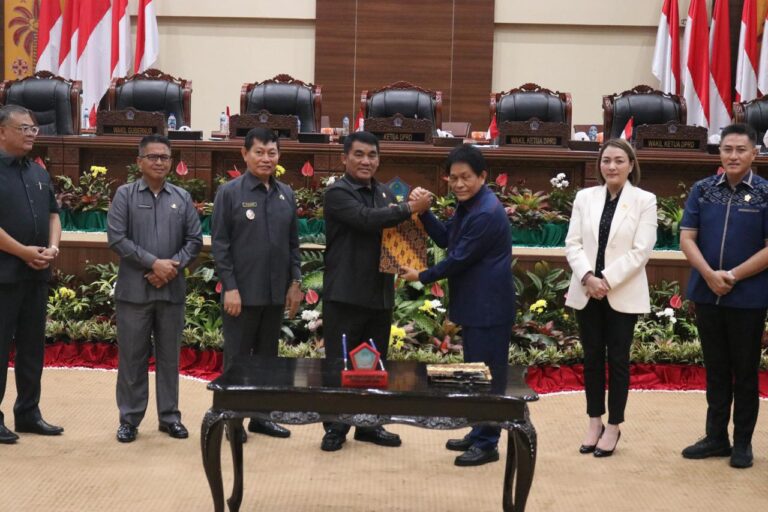 DPRD Sulut Tetapkan Perda Kepemudaan dan Perda Pajak  Retribusi Daerah