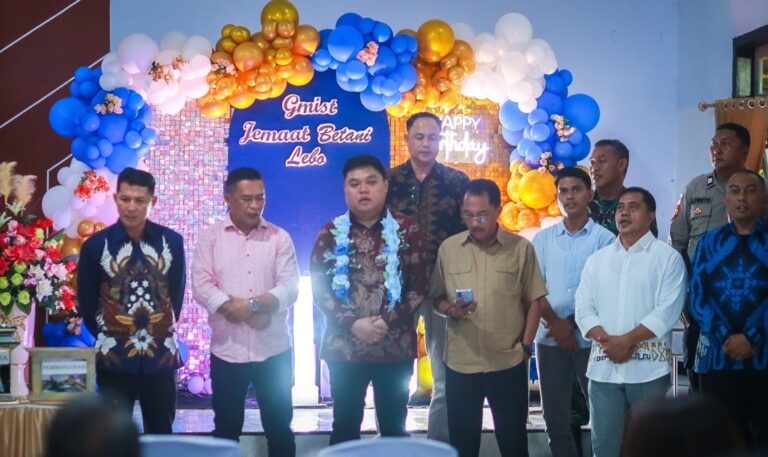 Wabup Sangihe Hadiri Ibadah Syukur Pentahbisan Gedung dan HUT Ke-139 GMIST Betani Lebo